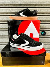 Cargar imagen en el visor de la galería, Airwalk negro
