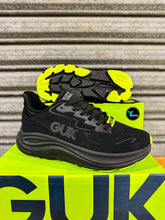 Cargar imagen en el visor de la galería, GUK negro con verde

