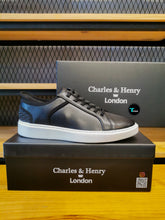 Cargar imagen en el visor de la galería, Charles &amp; Henry London
