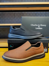Cargar imagen en el visor de la galería, Charles &amp; Henry London

