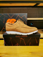 Cargar imagen en el visor de la galería, Oleg Cassini camel
