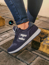 Cargar imagen en el visor de la galería, Calzado dama o juvenil Hangten
