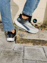 Cargar imagen en el visor de la galería, GSL tenis
