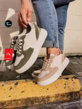 Cargar imagen en el visor de la galería, Jordache olive
