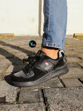 Cargar imagen en el visor de la galería, HPC tenis negro
