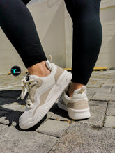 Cargar imagen en el visor de la galería, Airwalk Negro
