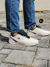 Cargar imagen en el visor de la galería, Airwalk Beige
