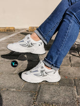 Cargar imagen en el visor de la galería, Most Wanted silver
