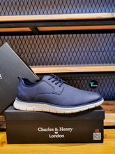 Cargar imagen en el visor de la galería, casual Charles azul camel

